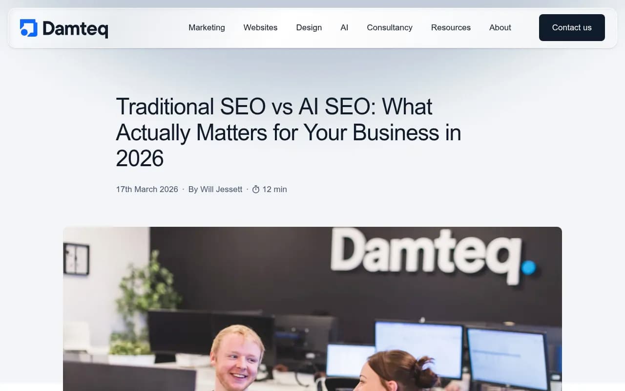 Traditional SEO vs AI SEO comparison guide from Damteq