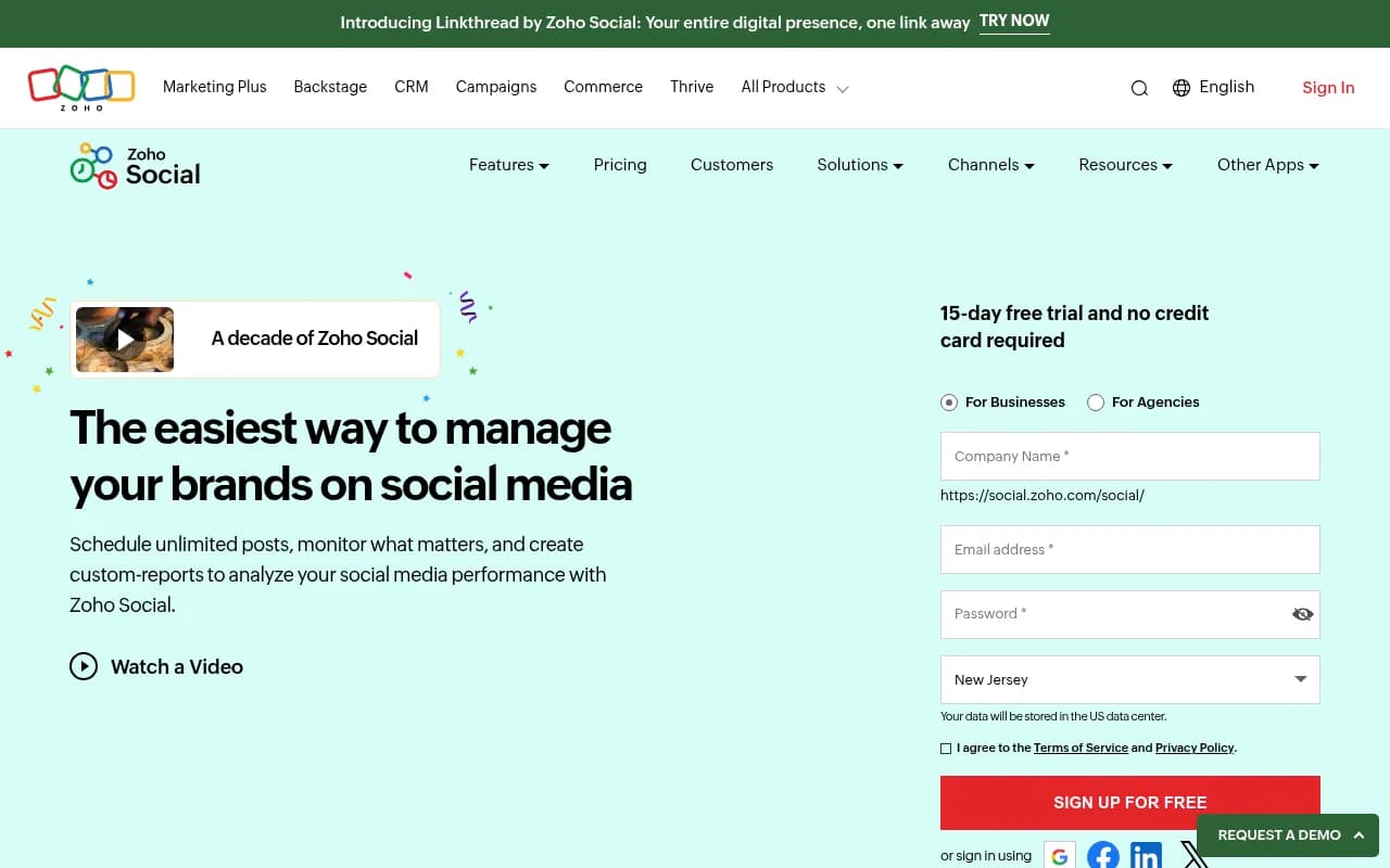 Screenshot of Zoho Social website